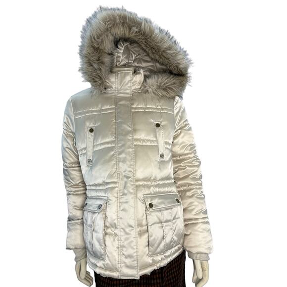 2000s Esprit Faux Fur Hooded Cream Winter Puffer Coat Size Medium - Picture 2 of 13